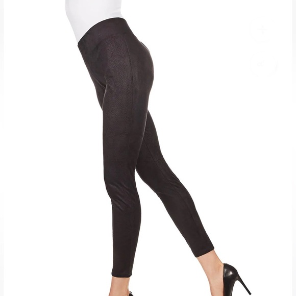 MeMoi High Waisted Morrison Snakeskin Legging - Picture 3 of 11